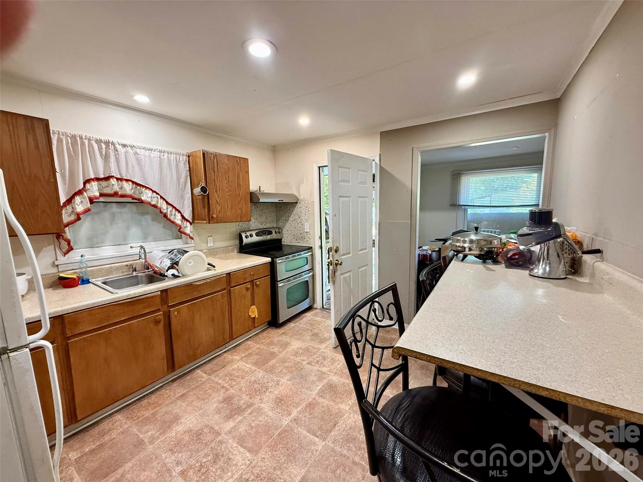 2607 Crescent Lane Property Photo 10
