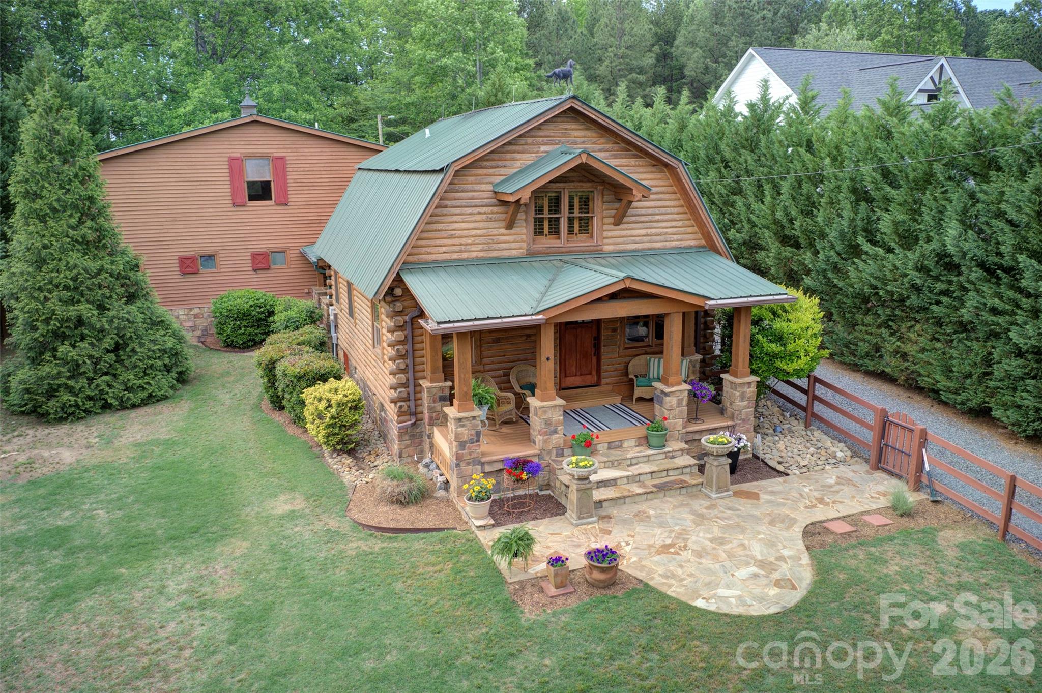 15425 E Rocky River Road Property Photo 1