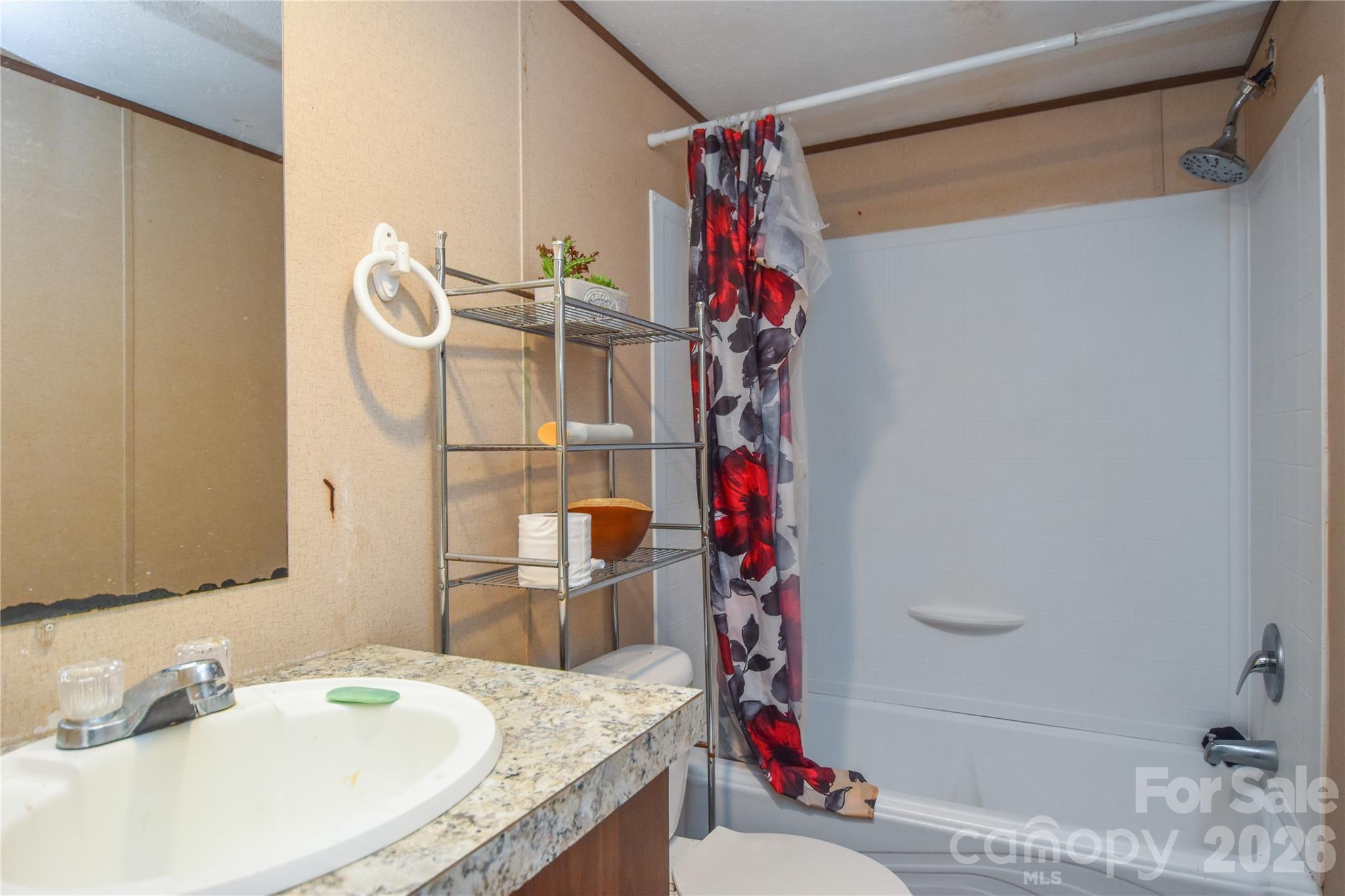 5595 American Way Property Photo 19