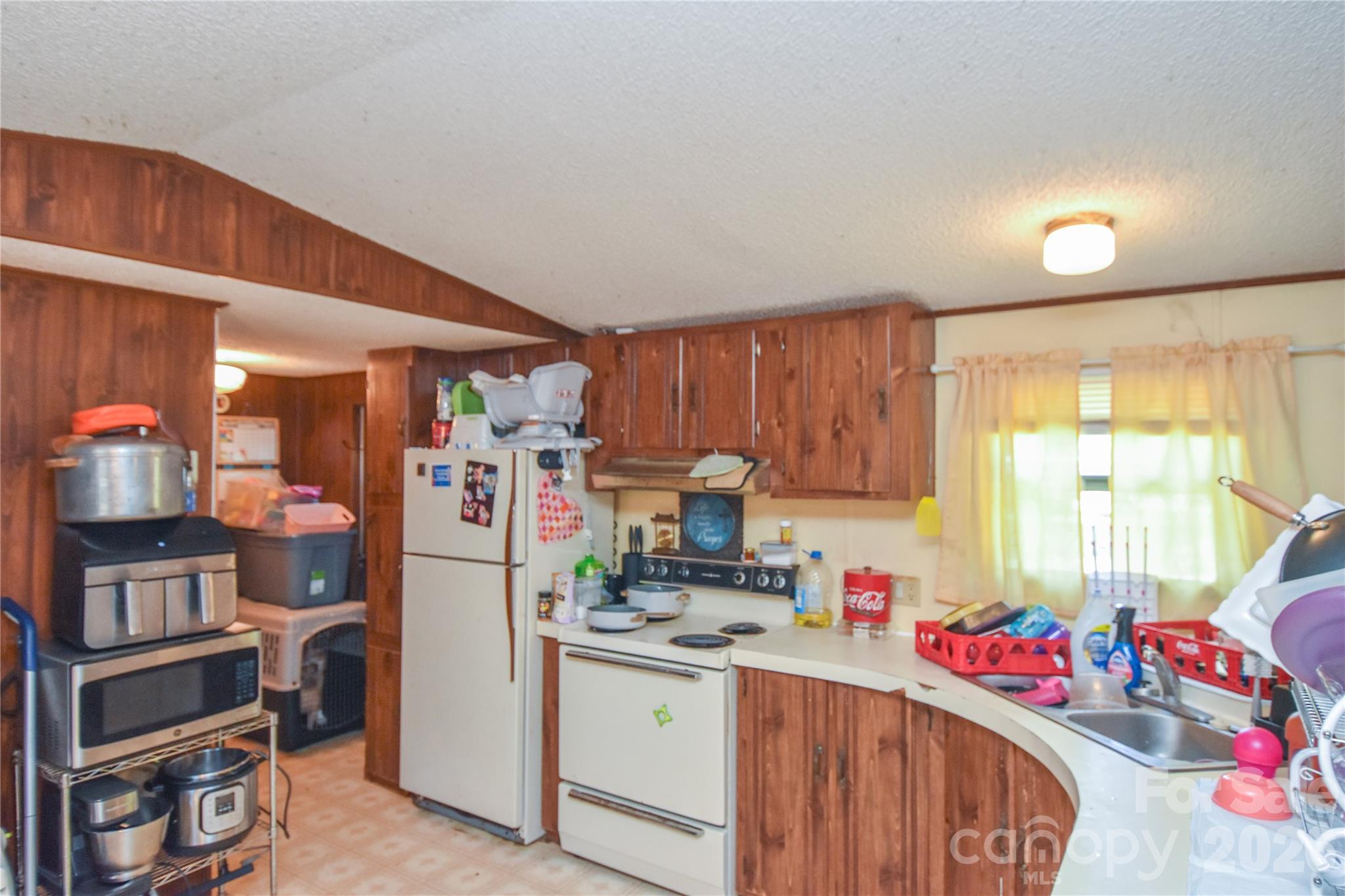 5595 American Way Property Photo 25