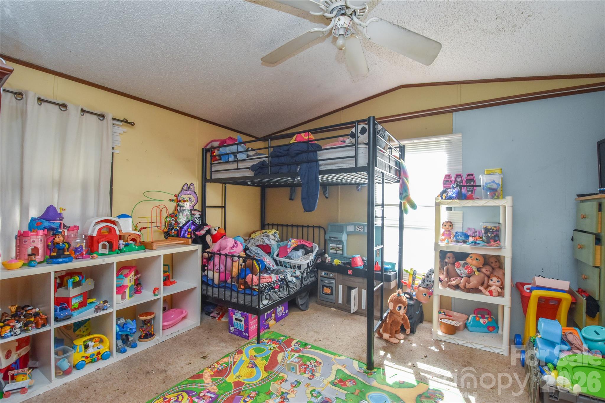 5595 American Way Property Photo 27