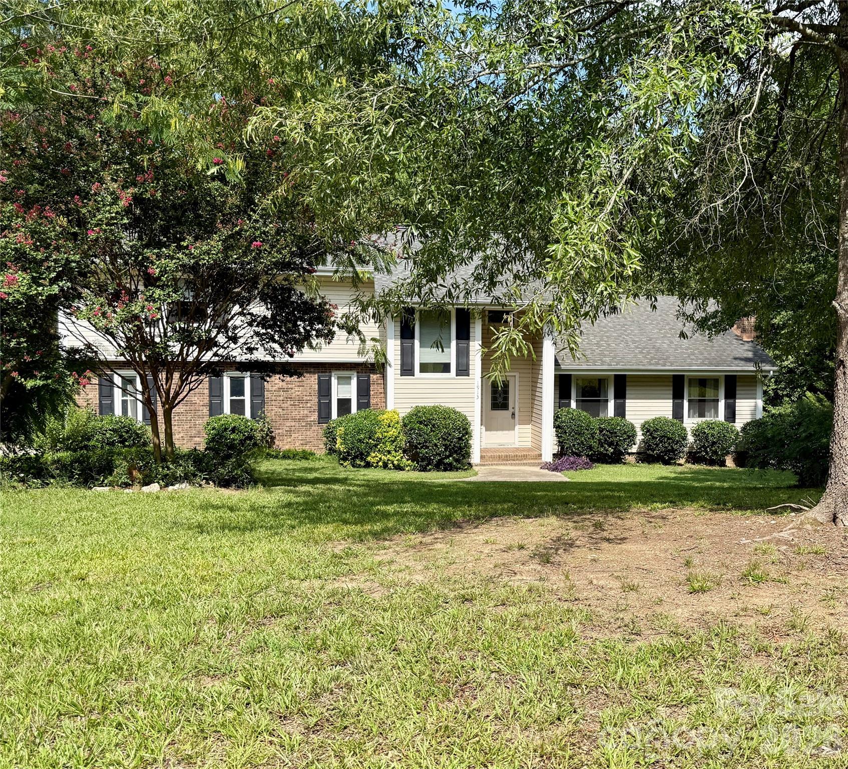 1913 Lake Monroe Drive