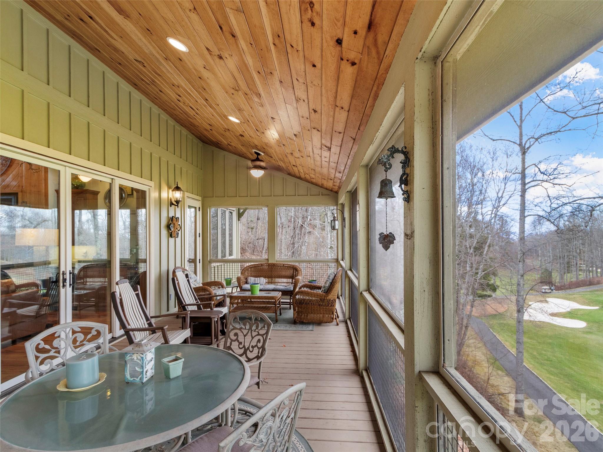 324 Austin Mountain Drive Property Photo 15