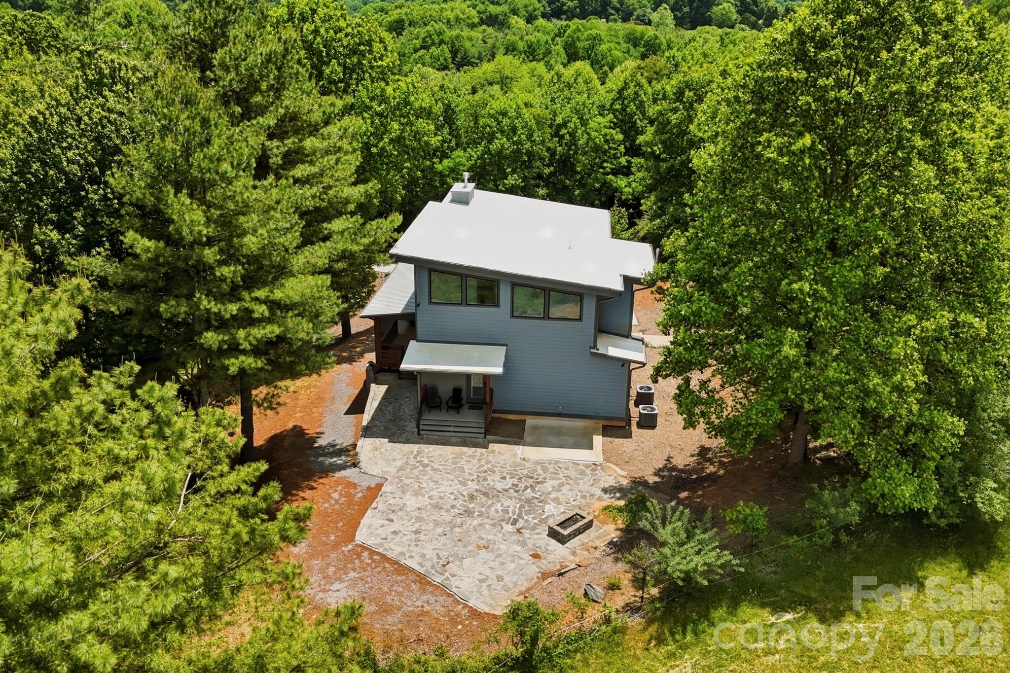 22 Lara Drive Property Photo 7