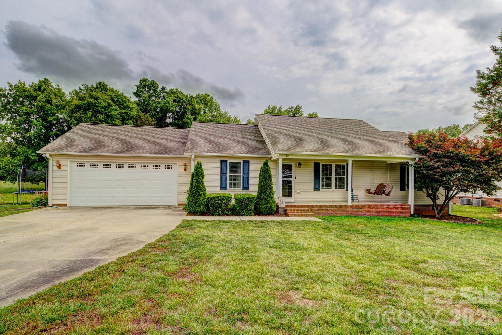 4671 Garys Place Property Photo 4