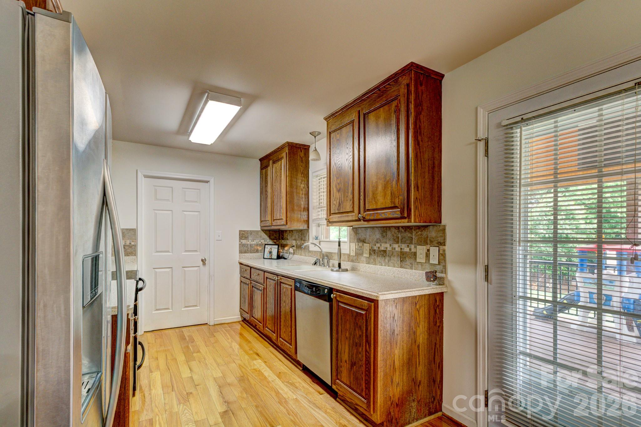 4671 Garys Place Property Photo 5