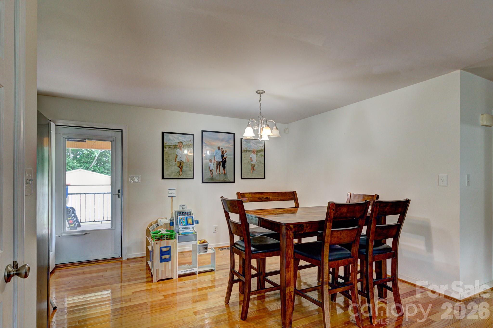 4671 Garys Place Property Photo 7