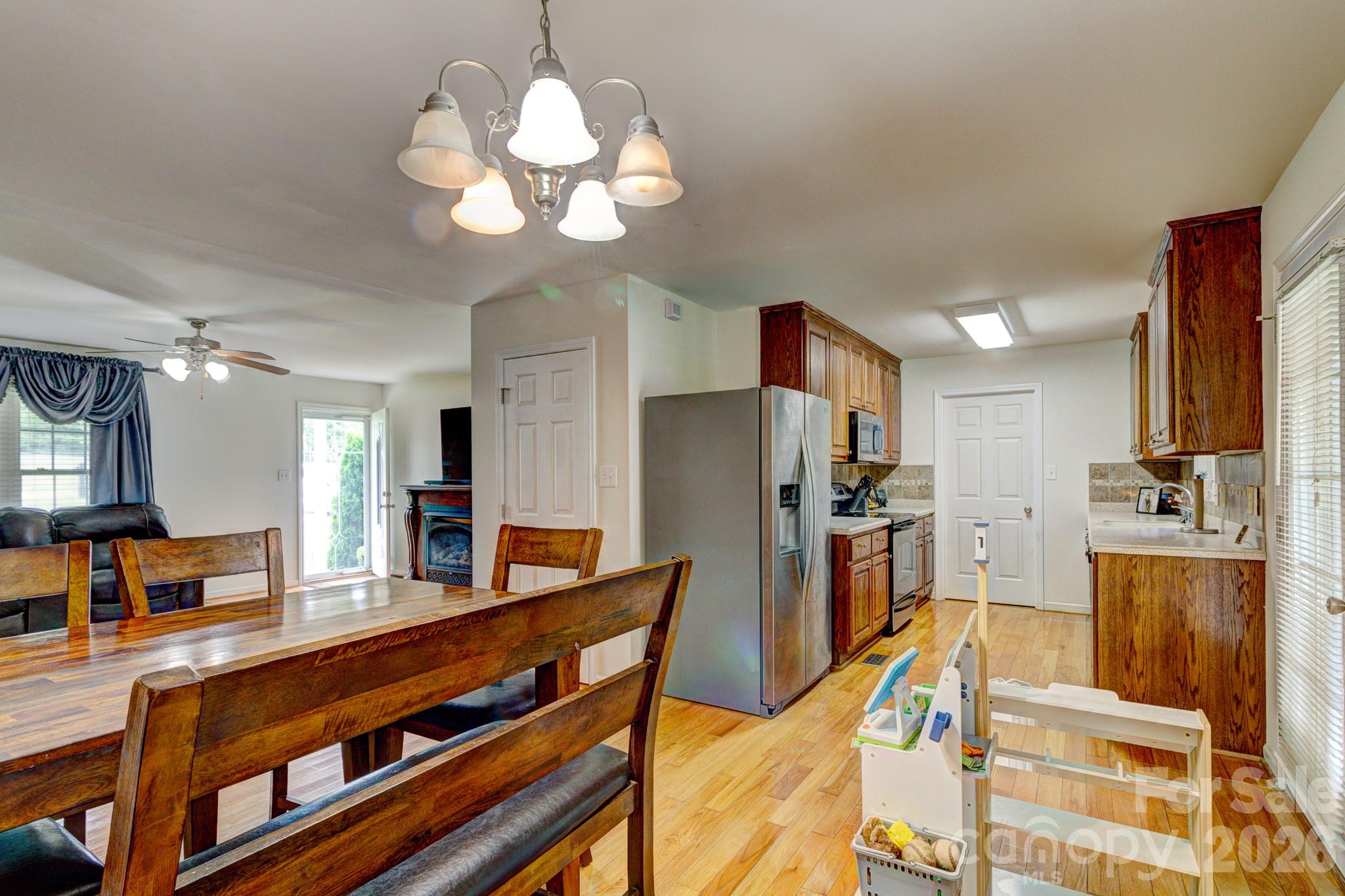 4671 Garys Place Property Photo 8