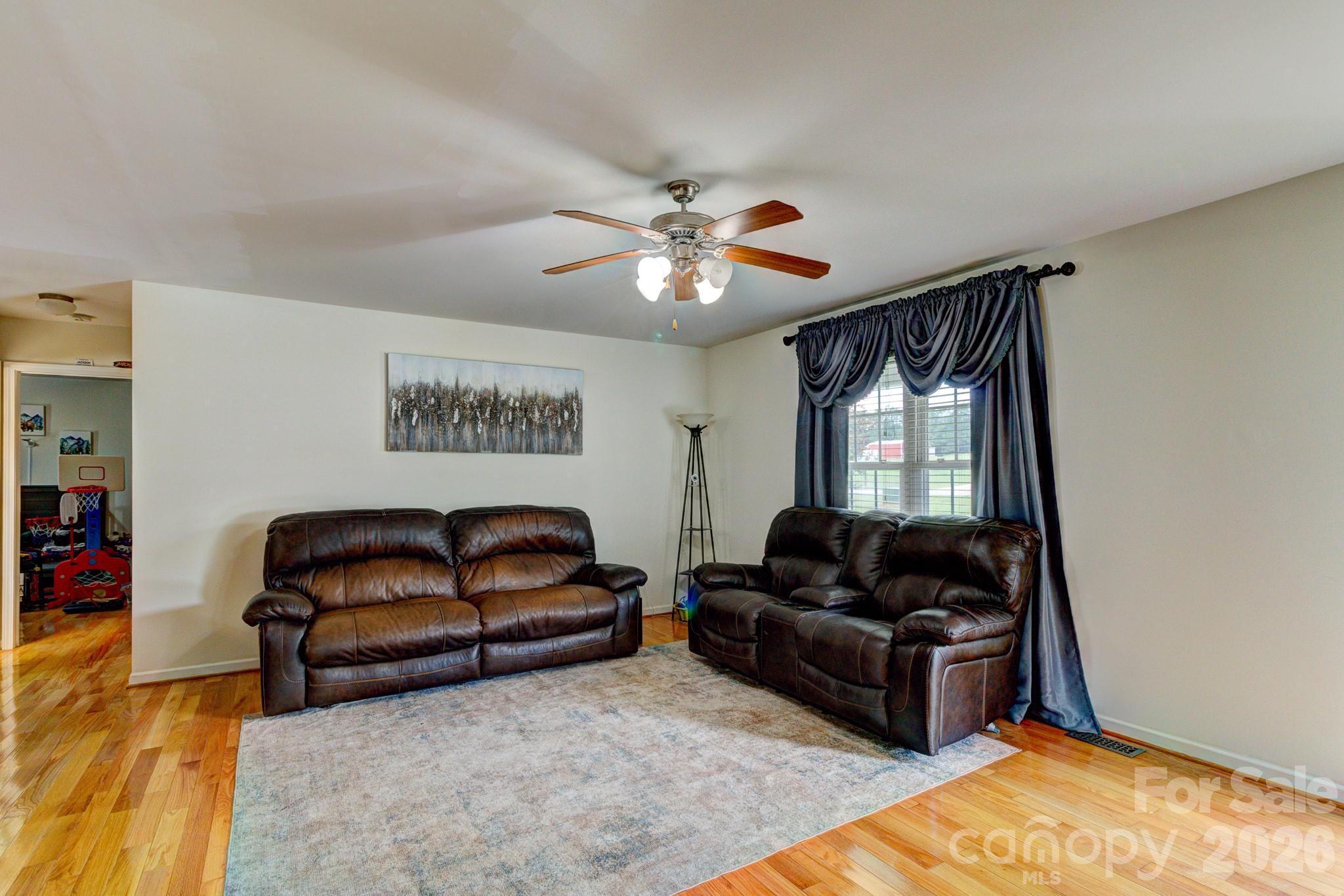 4671 Garys Place Property Photo 10