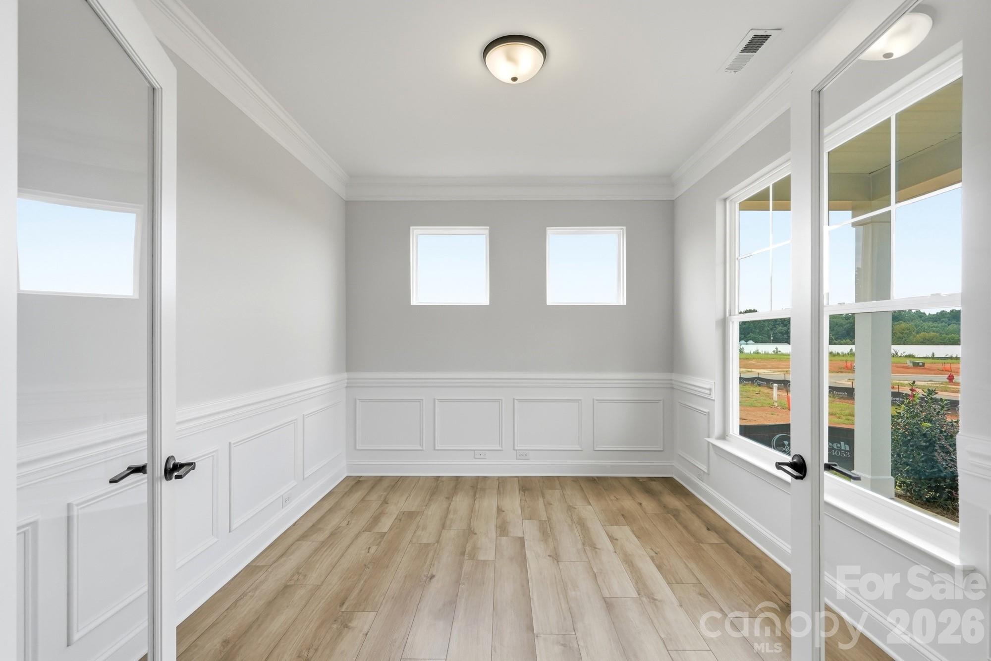 124 Swing Lane Property Photo 6