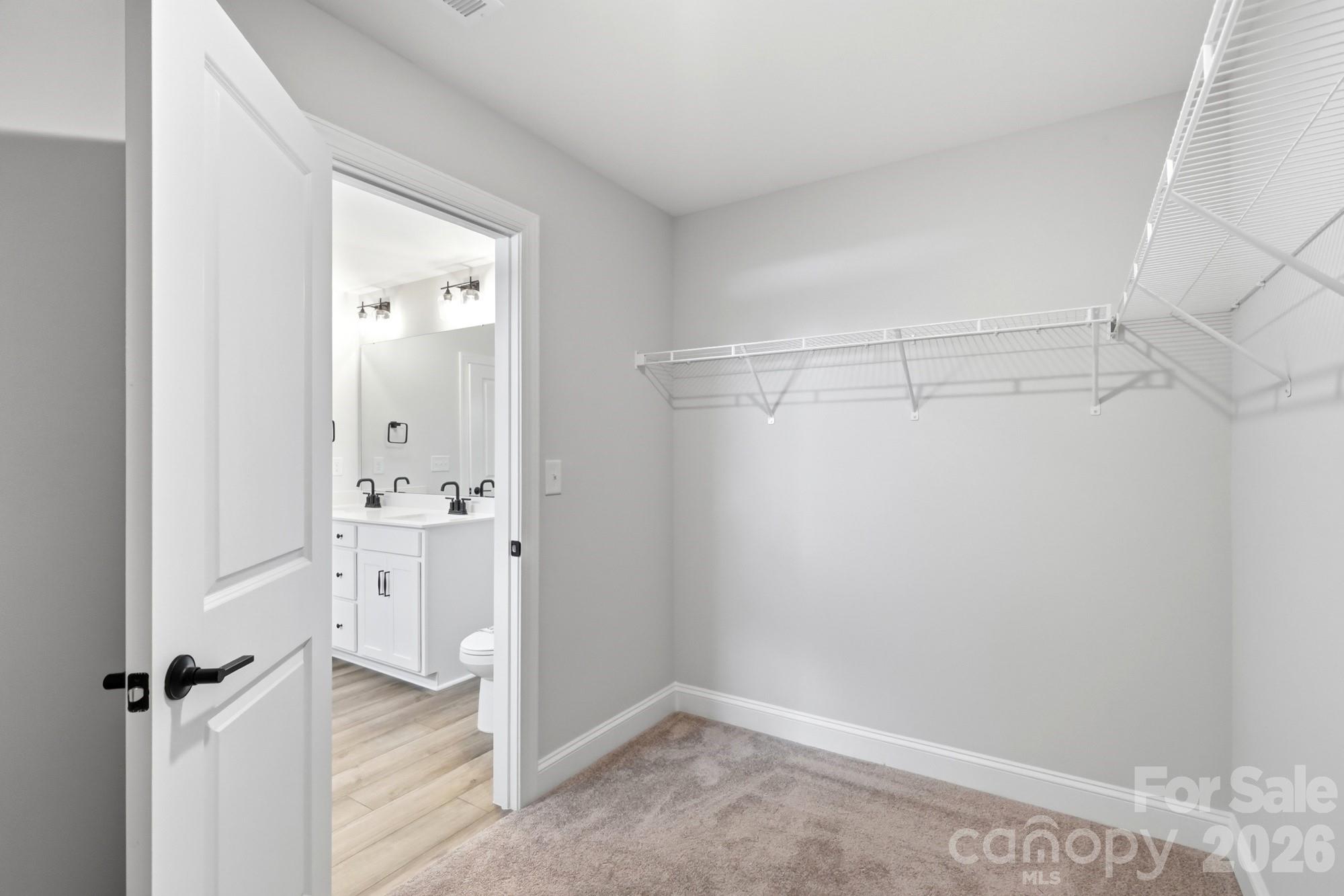 124 Swing Lane Property Photo 34