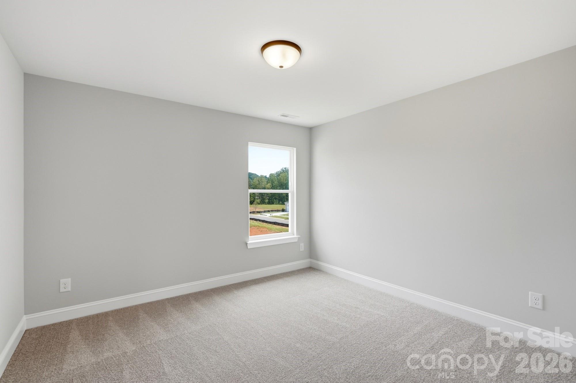 124 Swing Lane Property Photo 35