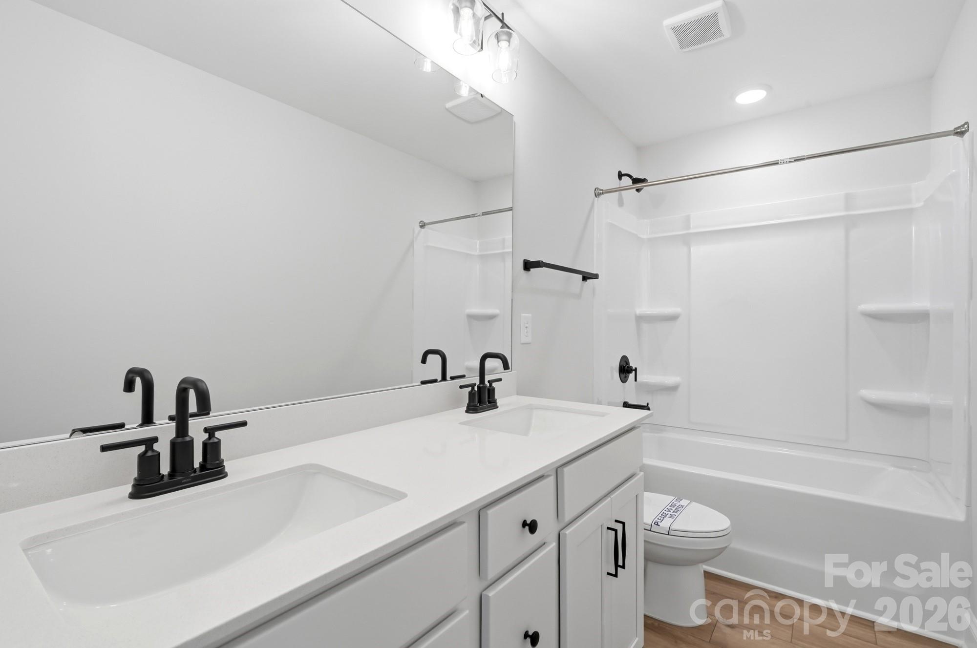 124 Swing Lane Property Photo 38