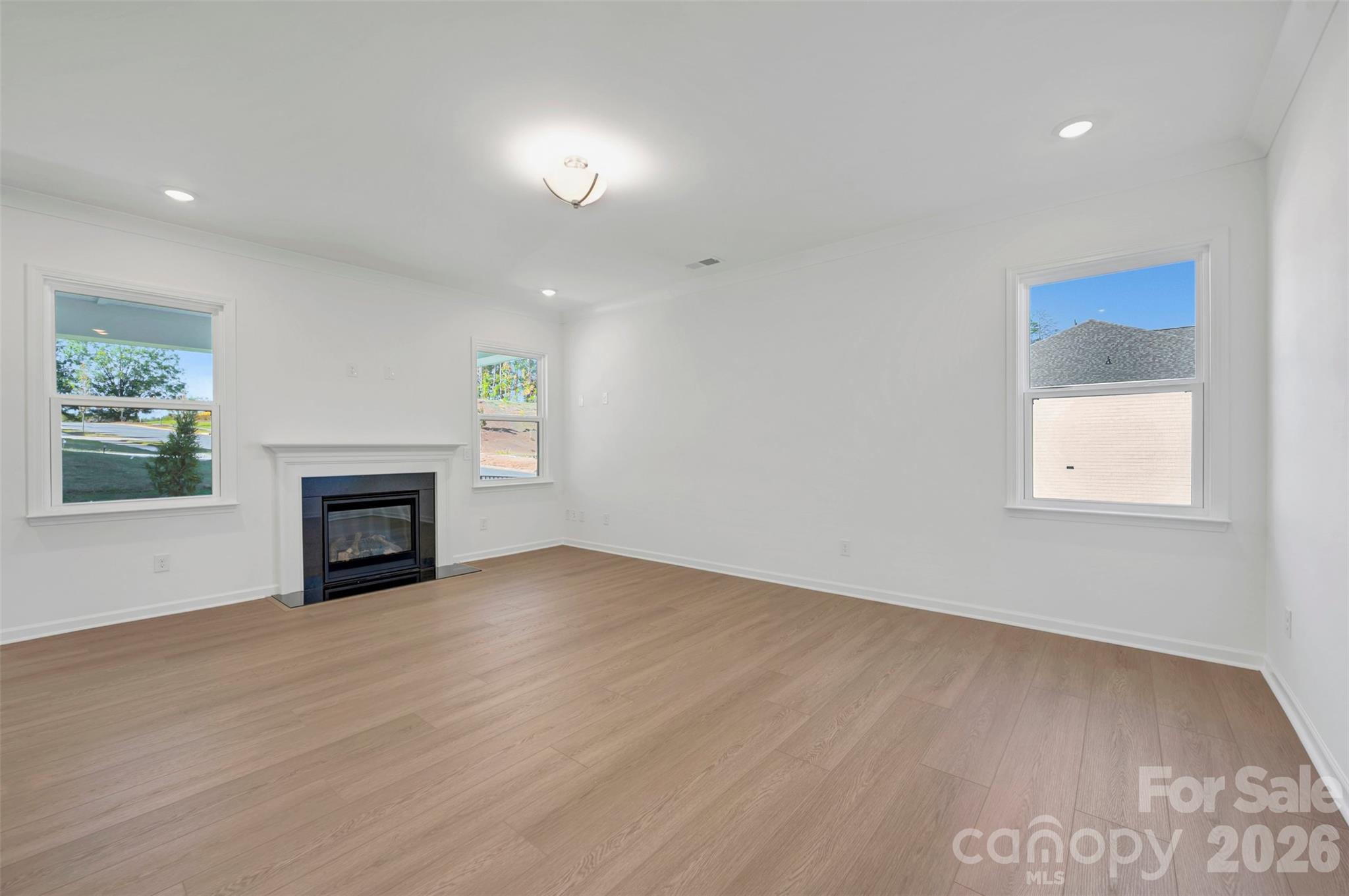 2970 Ballenger Street Property Photo 11