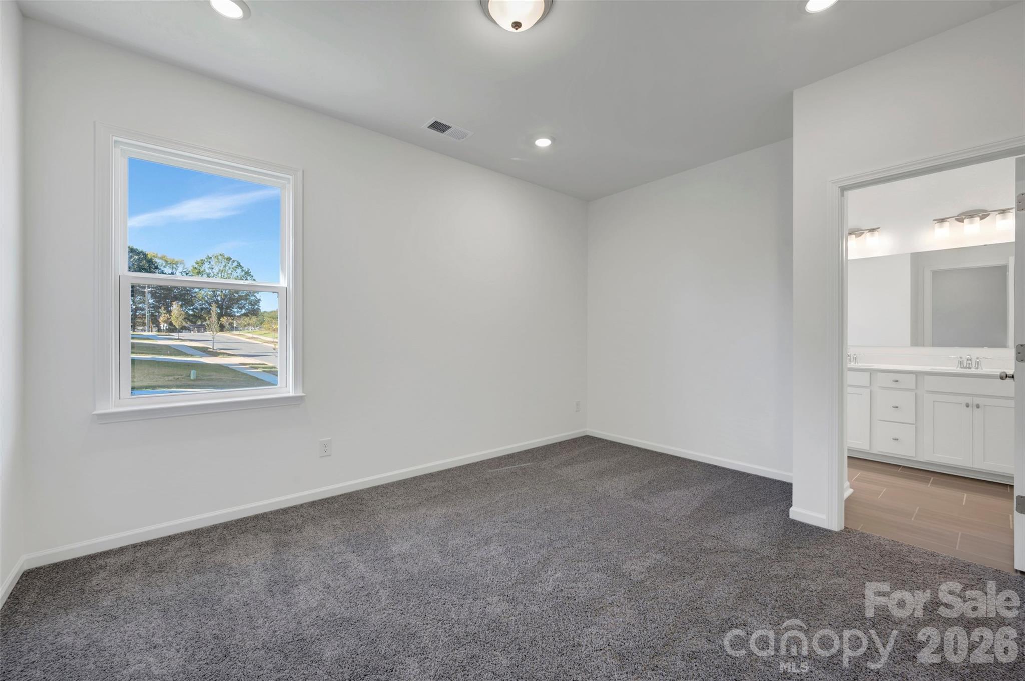 2970 Ballenger Street Property Photo 27