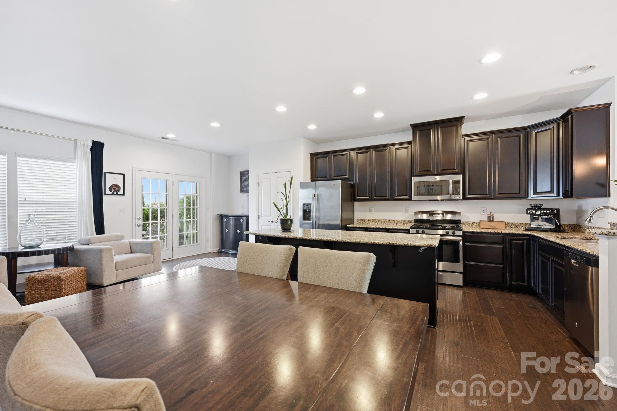 1353 Jacemans Way 409 Property Photo 12