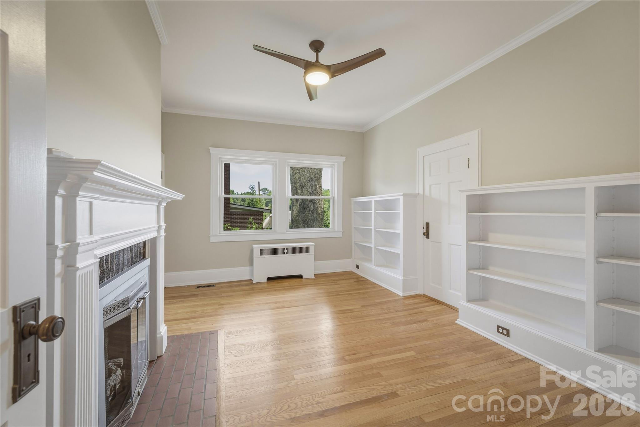 311 West Union Street Property Photo 29