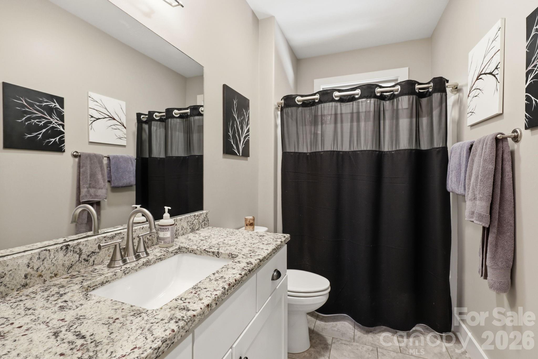 25 Linn Garden Lane Property Photo 18