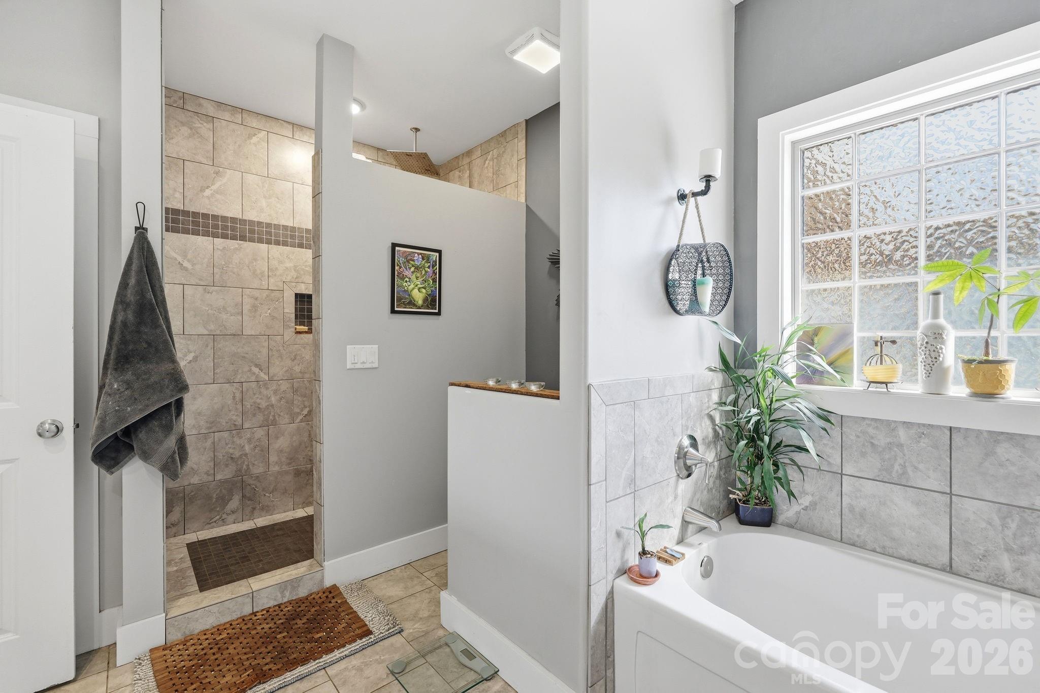25 Linn Garden Lane Property Photo 19