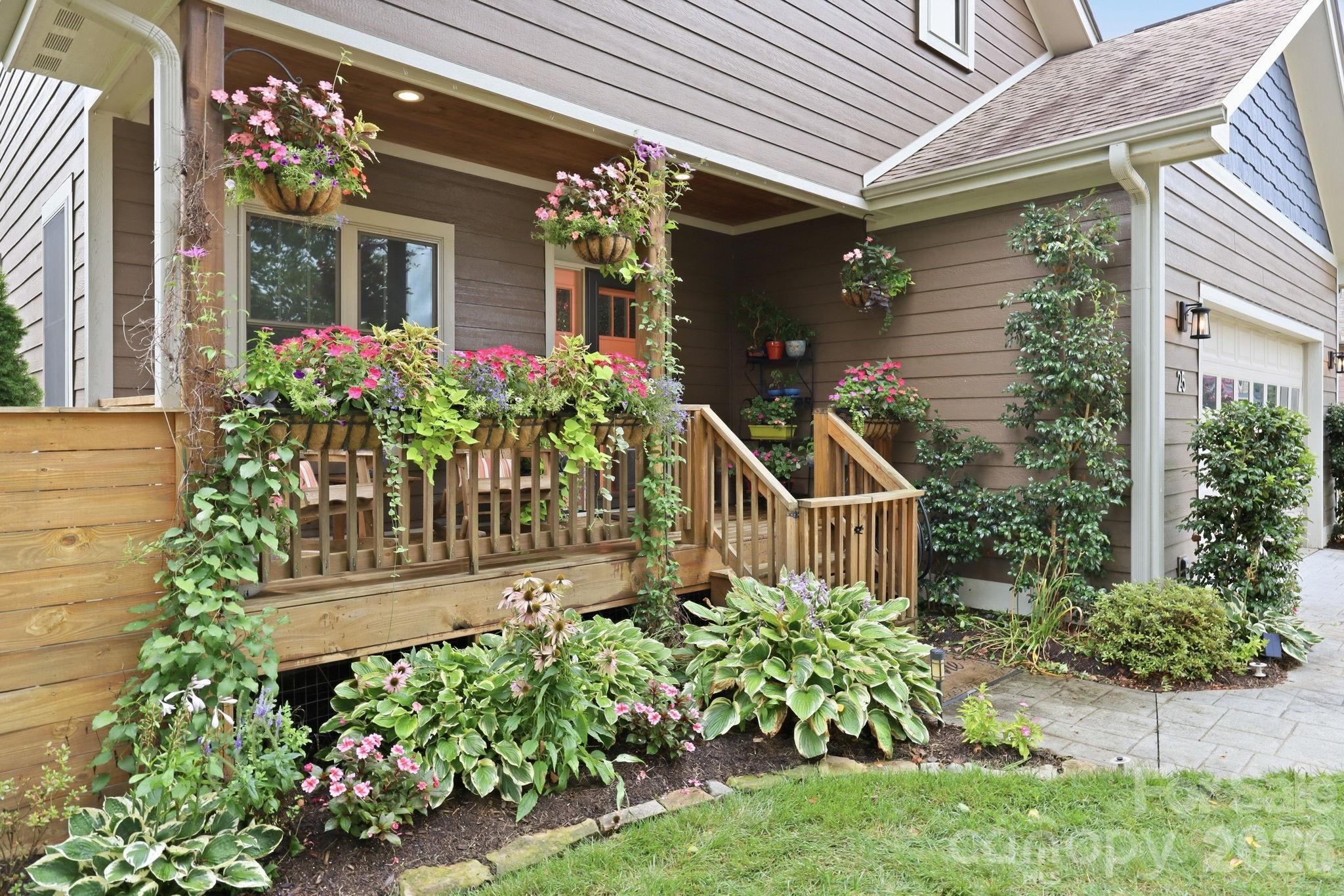 25 Linn Garden Lane Property Photo 37