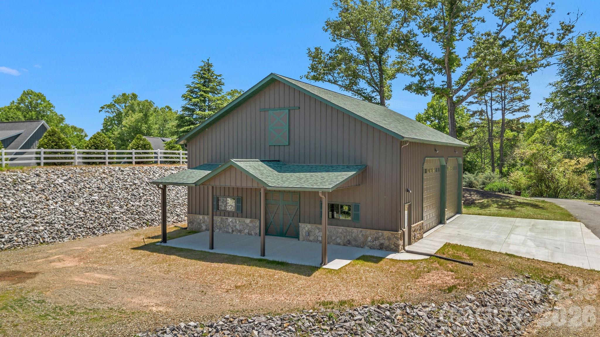 318 Heron Point Drive Property Photo 33