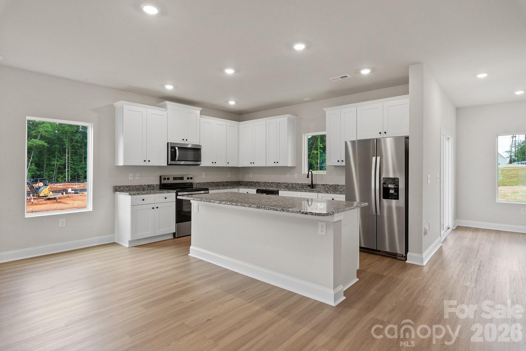 6513 Fairford Drive Property Photo 7