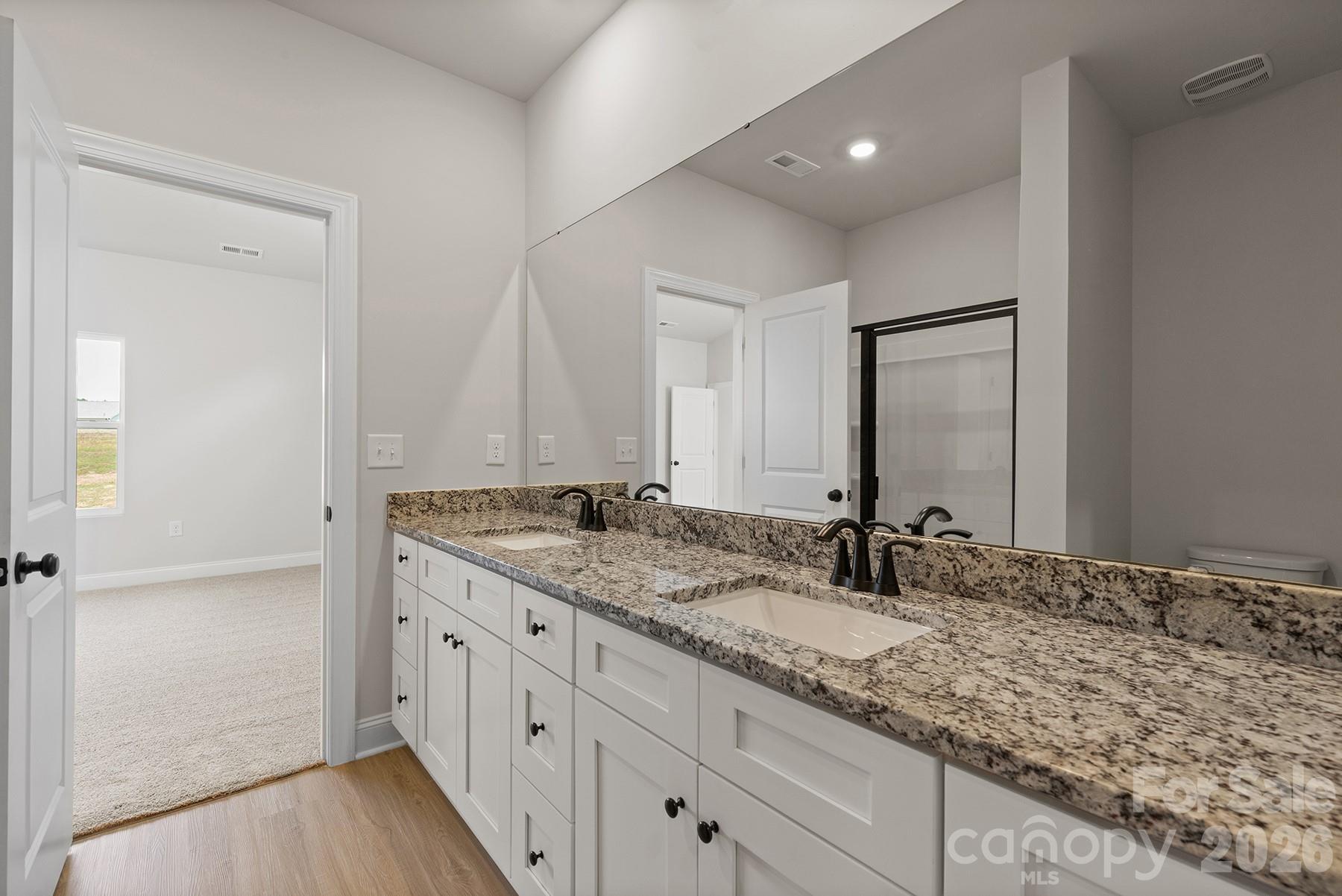 6513 Fairford Drive Property Photo 14