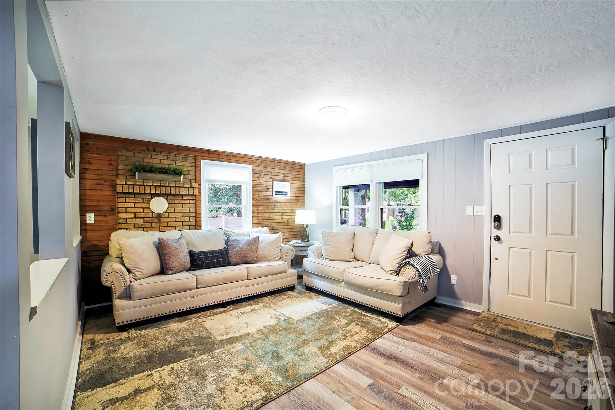22 Glenview Place Property Photo 2