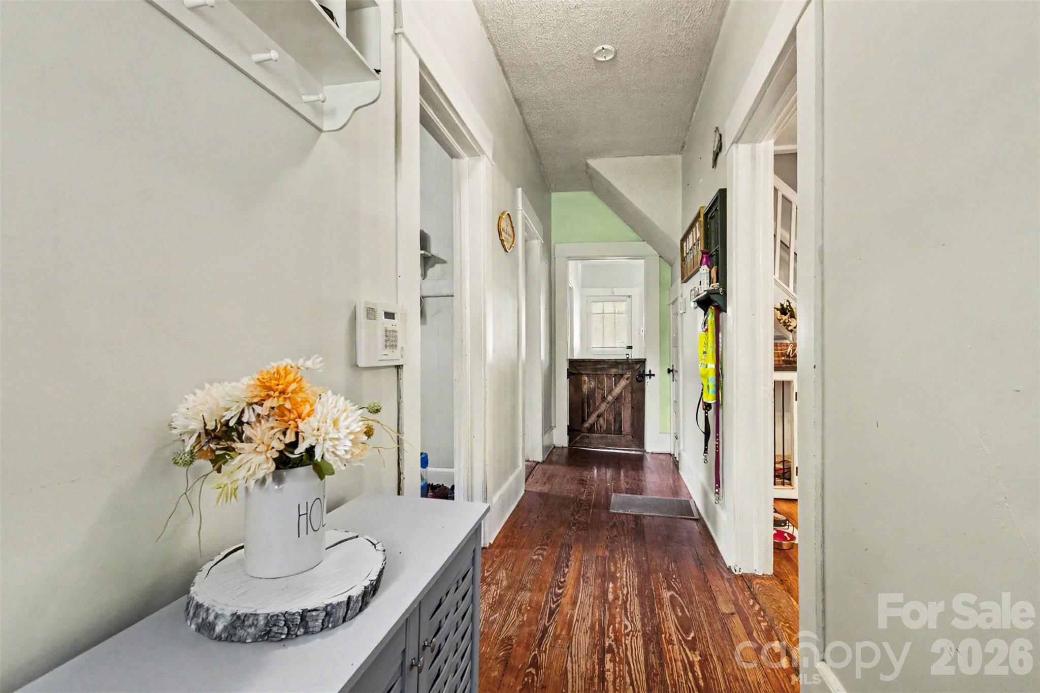 352 Pendleton Street Property Photo 4