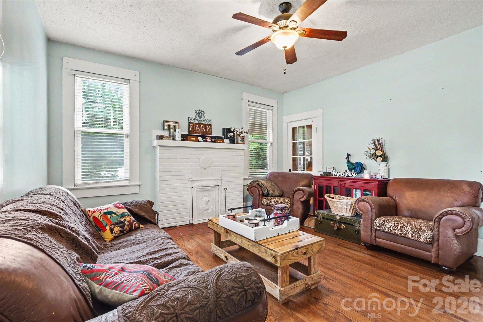 352 Pendleton Street Property Photo 7
