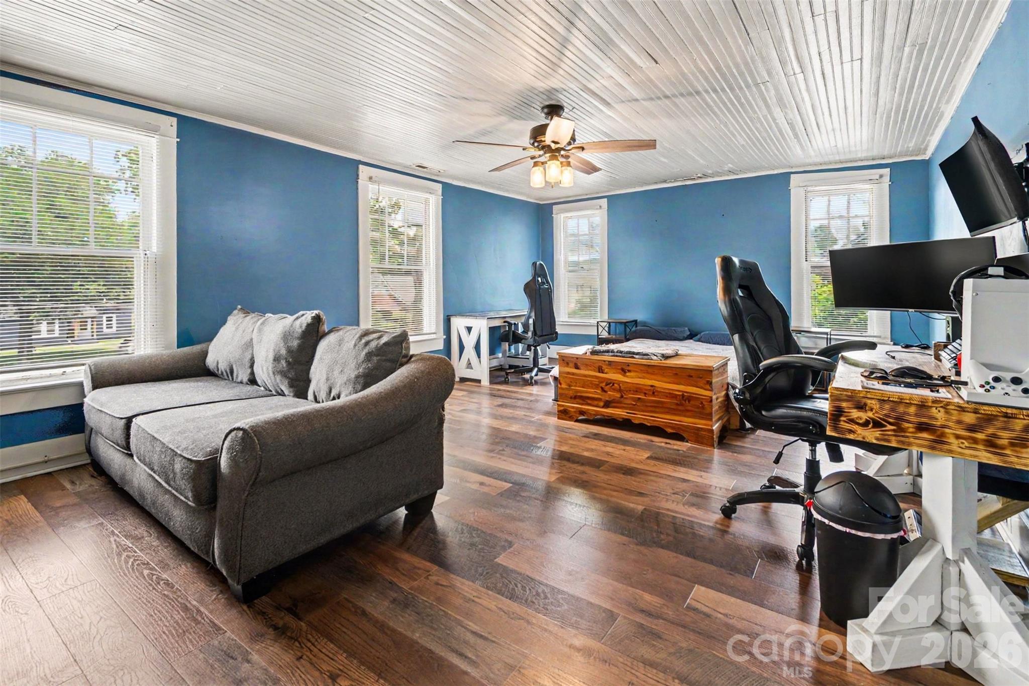 352 Pendleton Street Property Photo 18