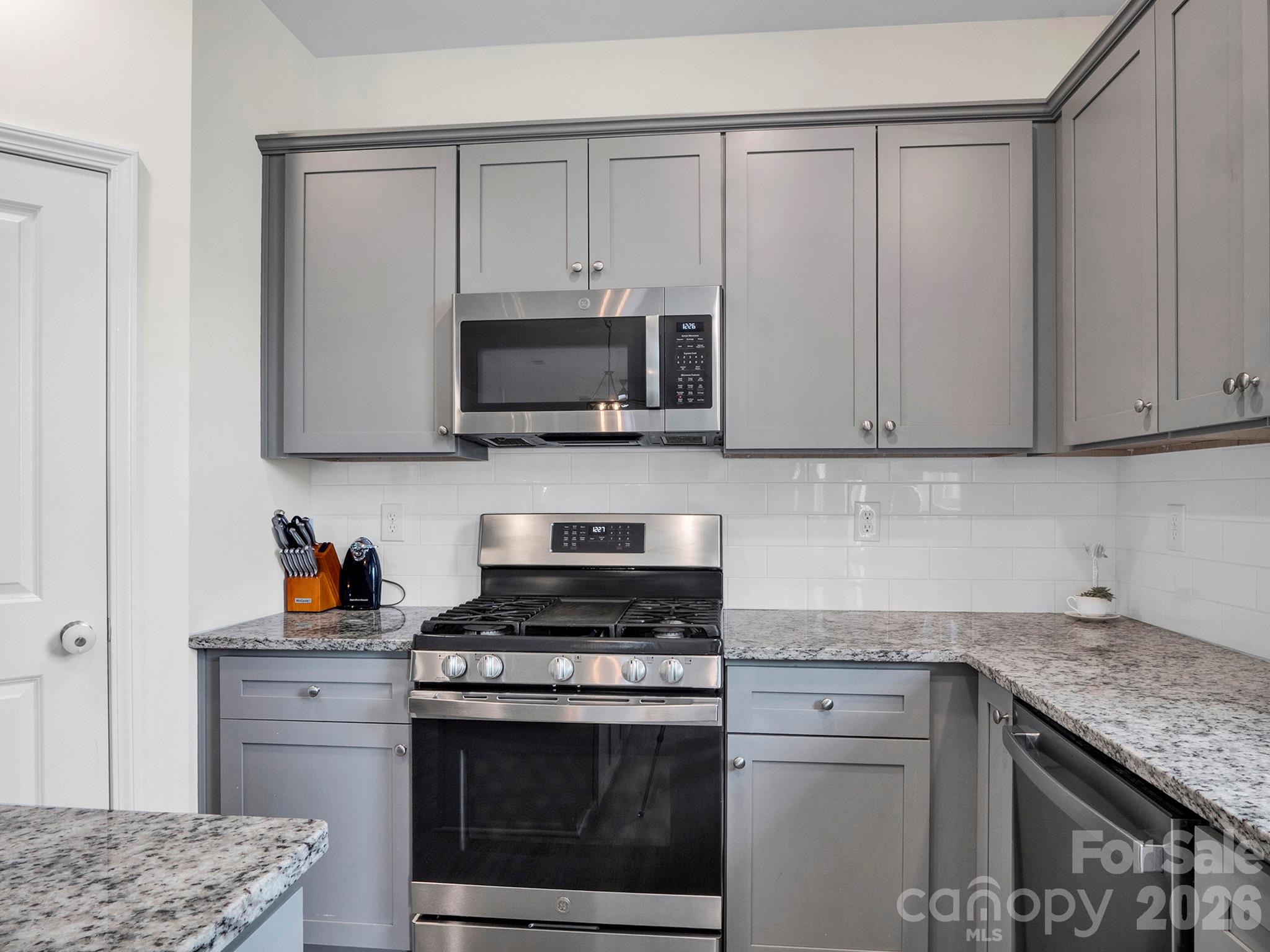 347 Wharton Street Property Photo 20