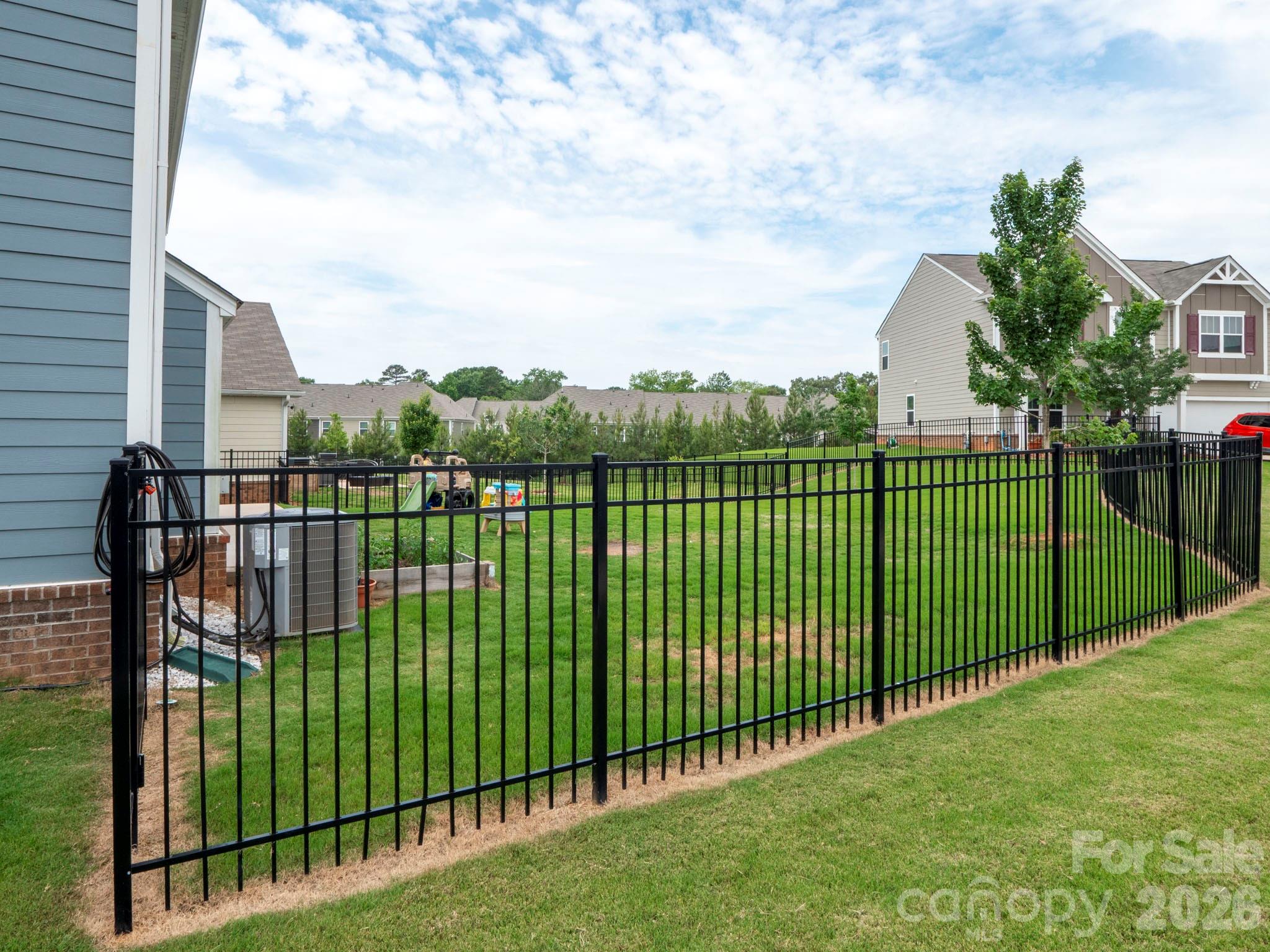 347 Wharton Street Property Photo 47