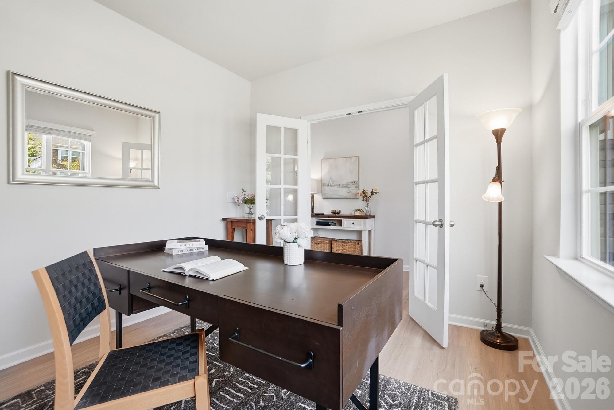 16732 Ne Cozy Cove Road Property Photo 6