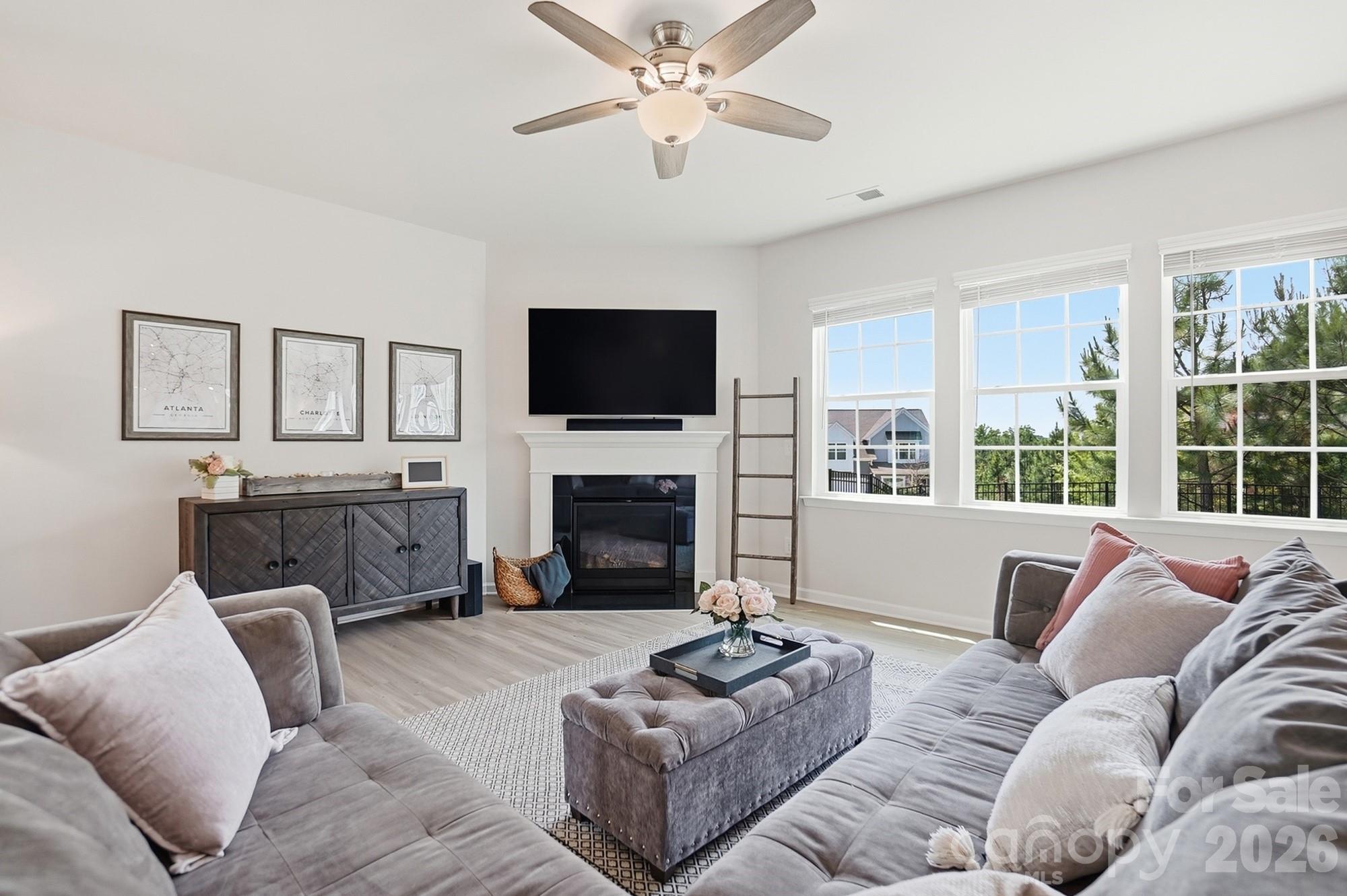 16732 Ne Cozy Cove Road Property Photo 11