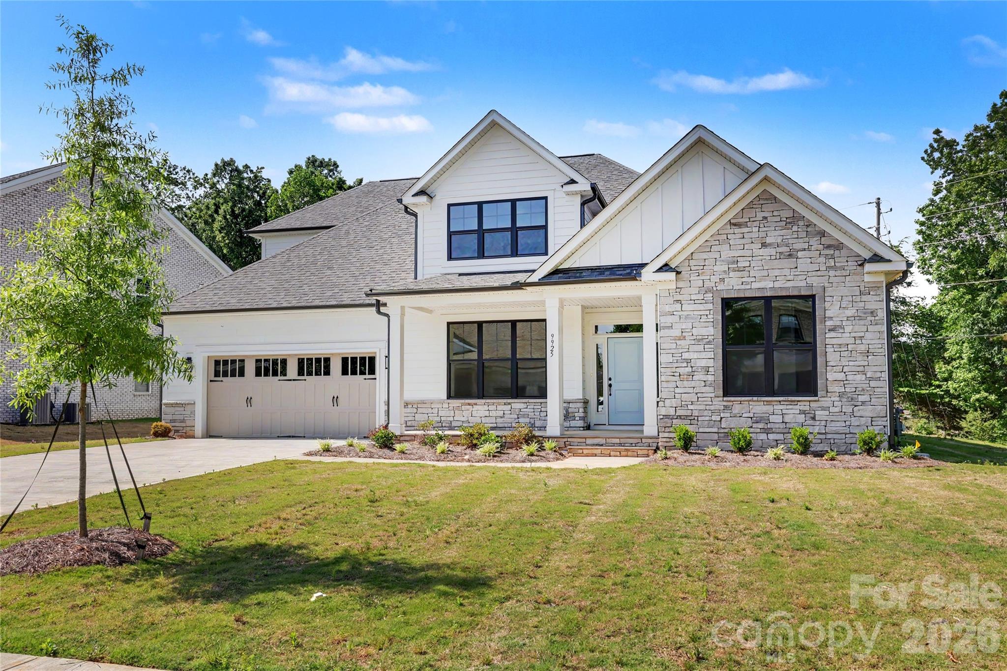 9925 Ardley Park Way Property Photo 2