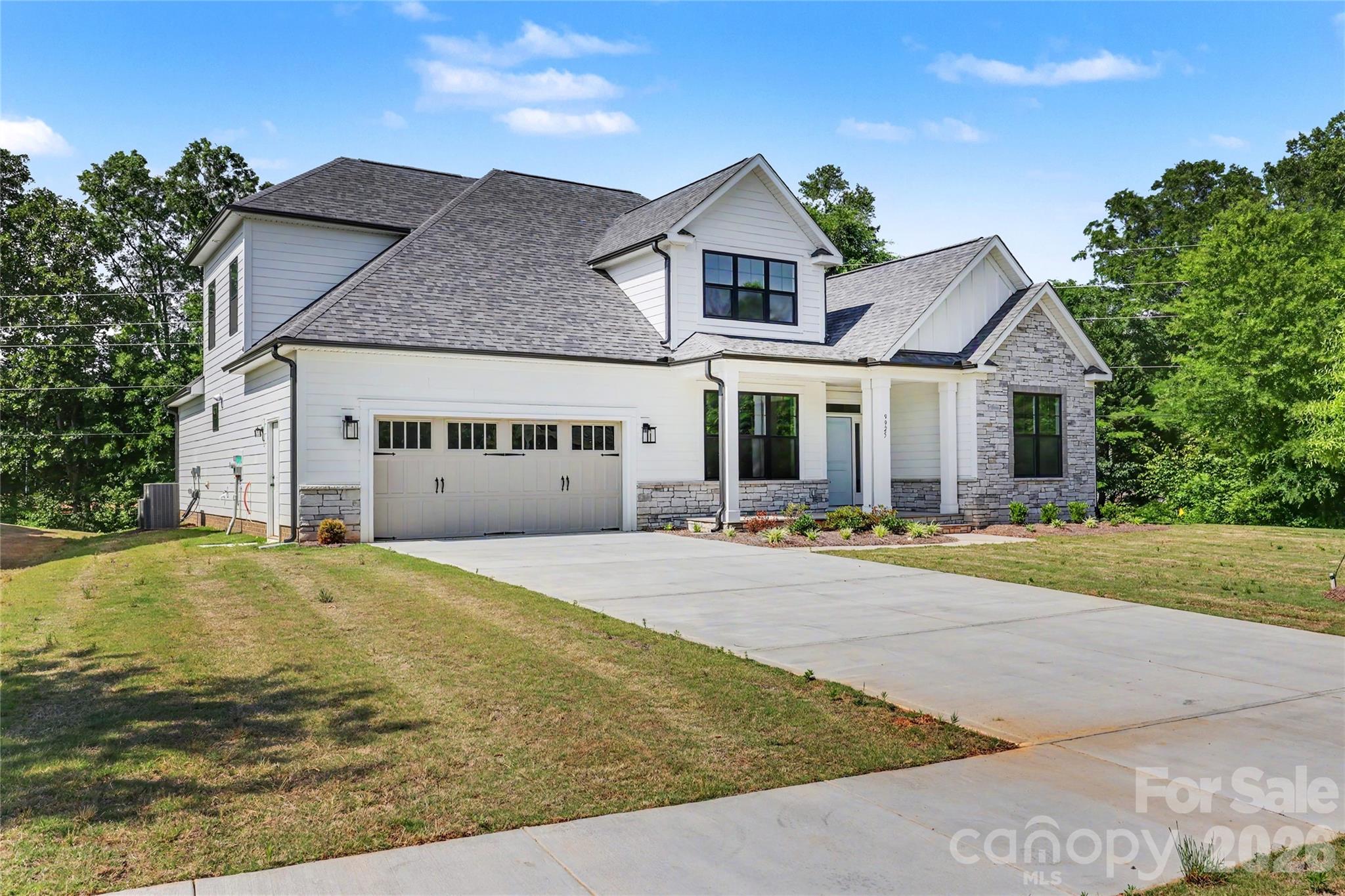 9925 Ardley Park Way Property Photo 3