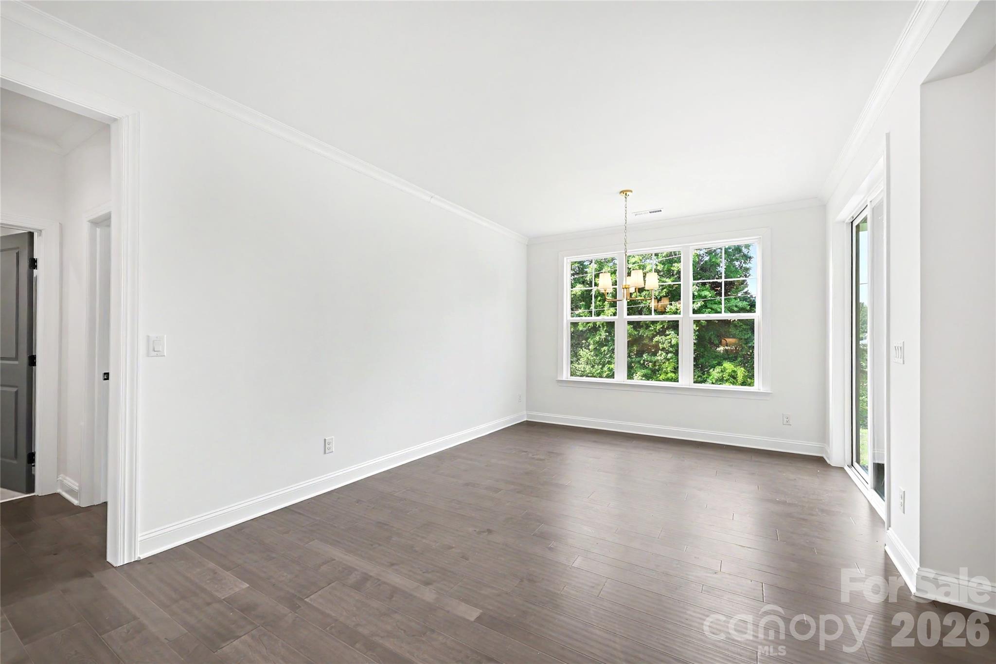9925 Ardley Park Way Property Photo 18