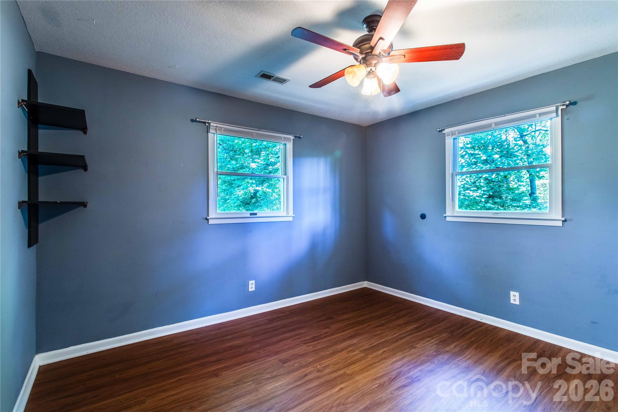 73 Cresent Drive Property Photo 13