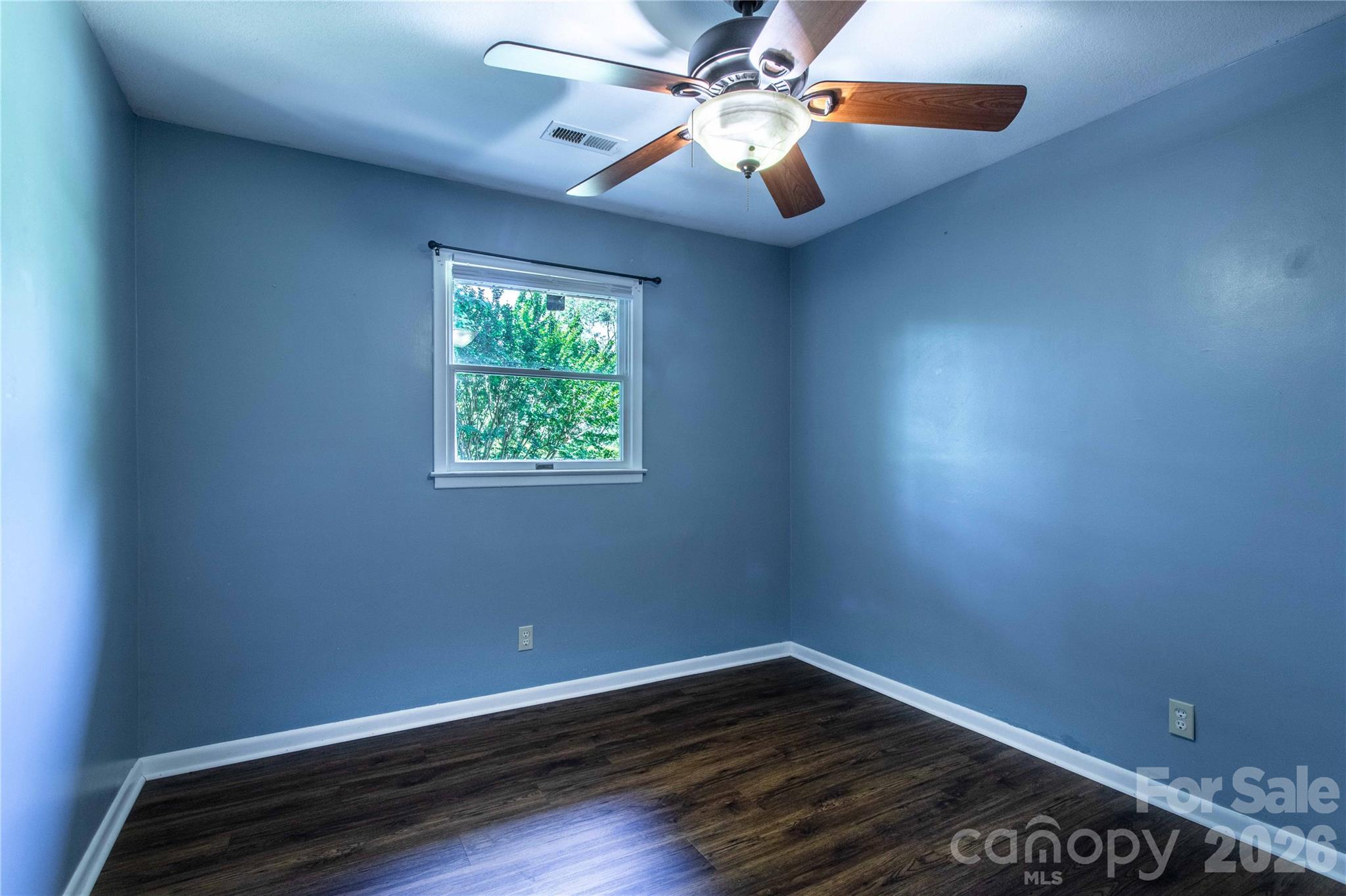 73 Cresent Drive Property Photo 17