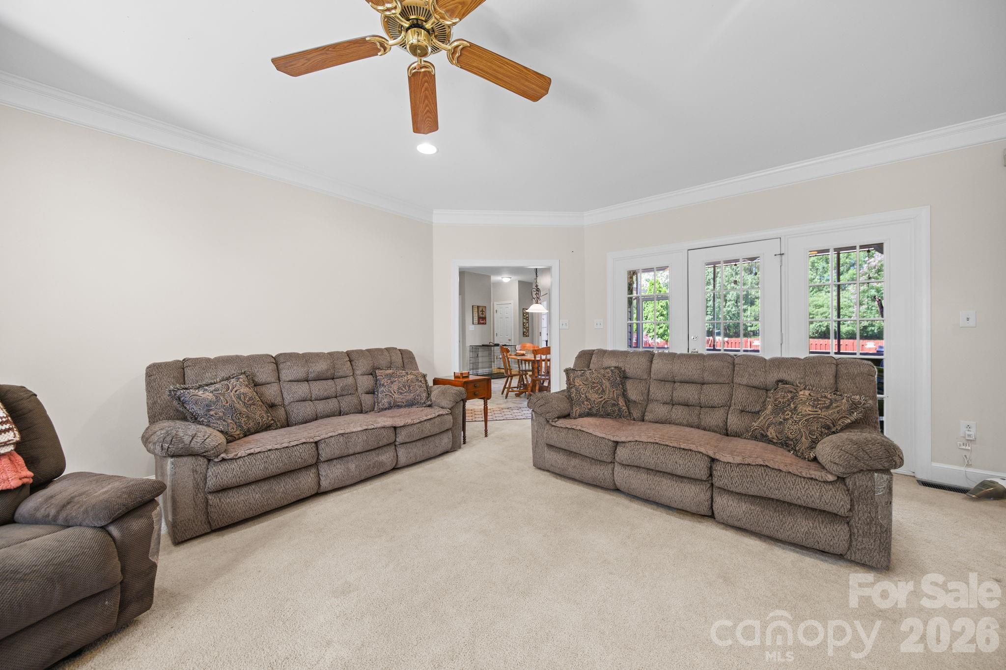 1100 Legacy Lake Drive Property Photo 12