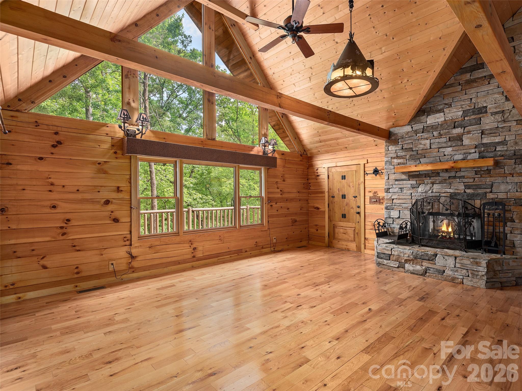 413 Green Hills Road Property Photo 7