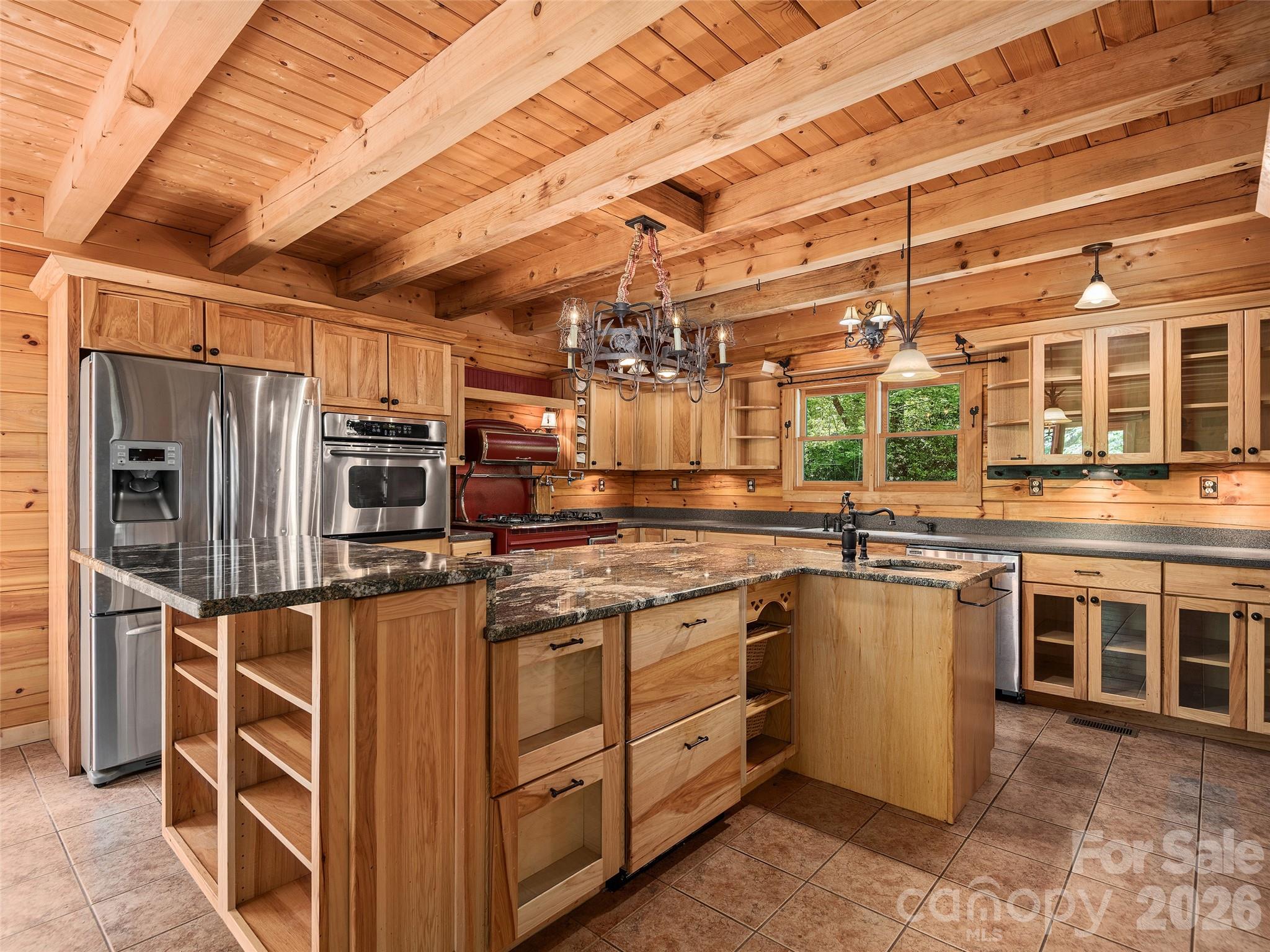 413 Green Hills Road Property Photo 12