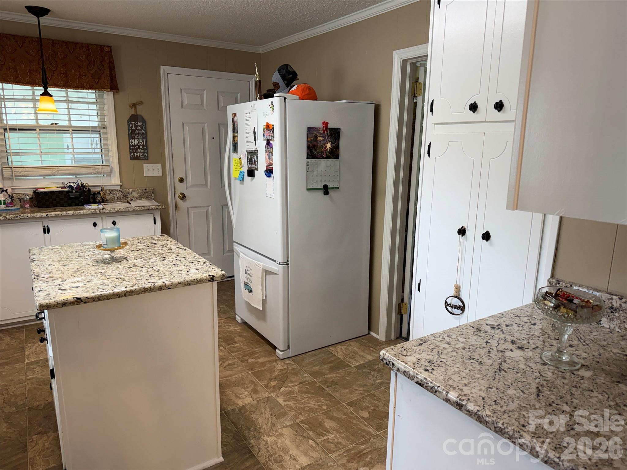 202 W Stevens Drive Property Photo 11