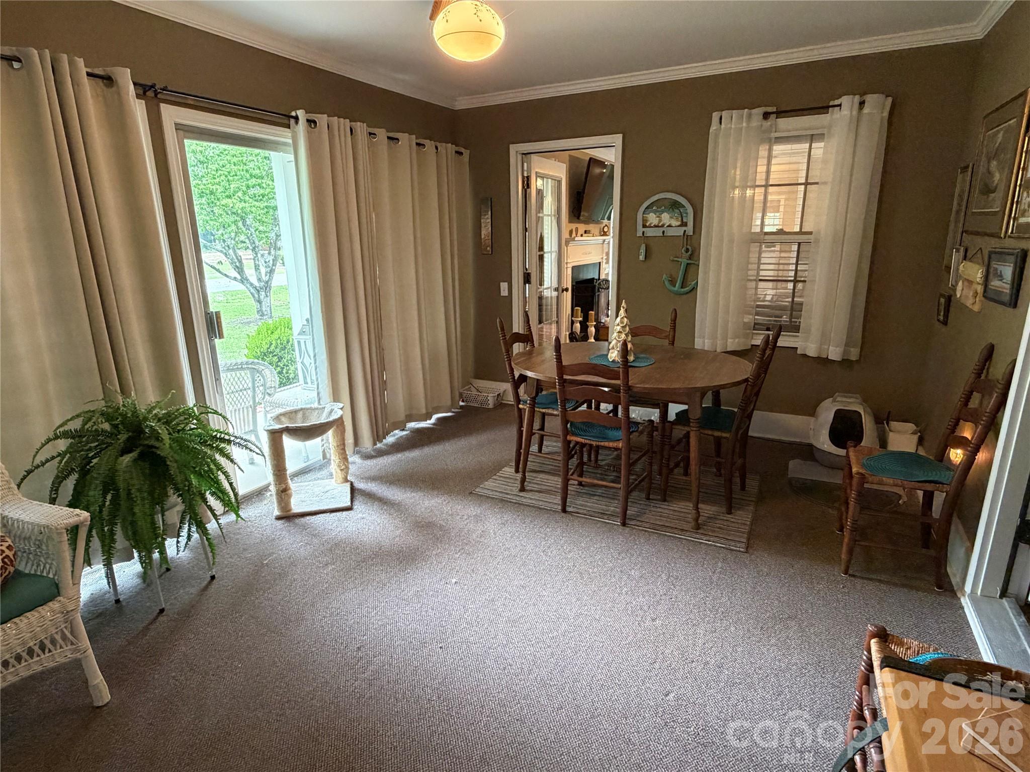 202 W Stevens Drive Property Photo 18