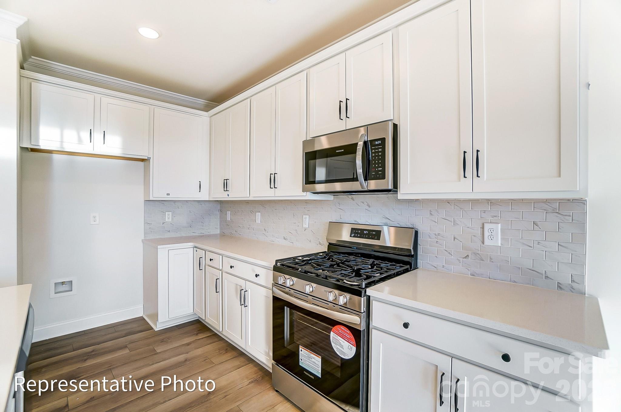 157 Grouse Run Way Property Photo 6