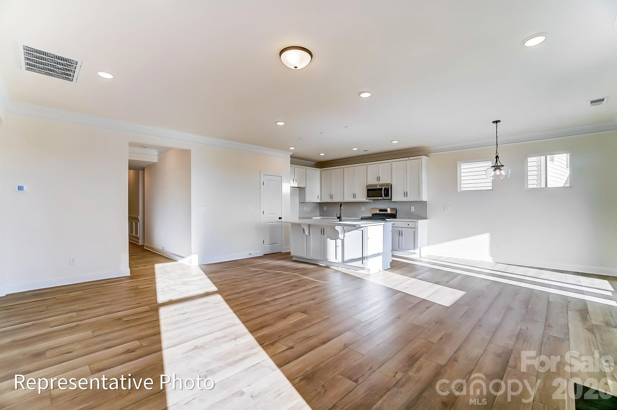 157 Grouse Run Way Property Photo 8