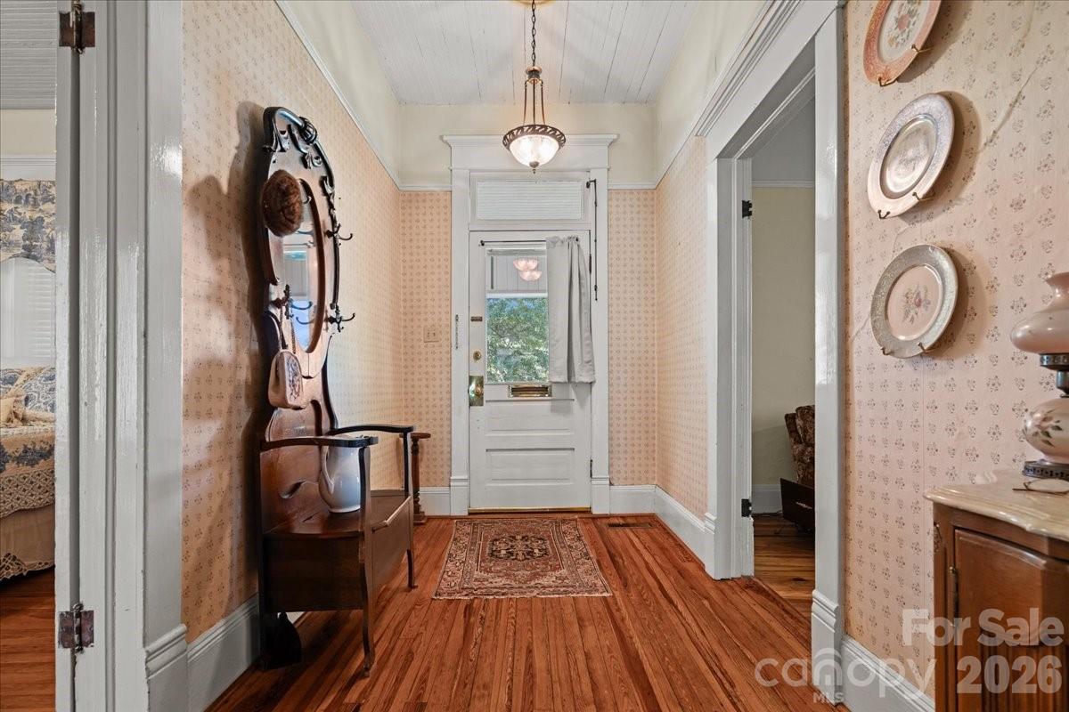 110 Huger Street Property Photo 7