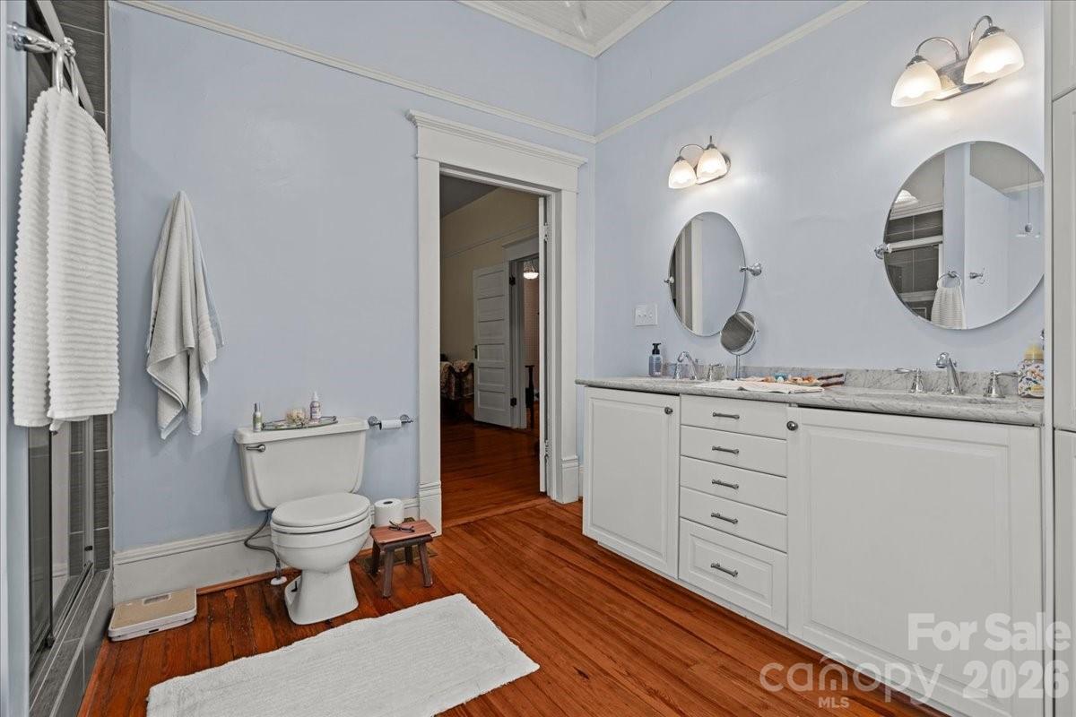 110 Huger Street Property Photo 14