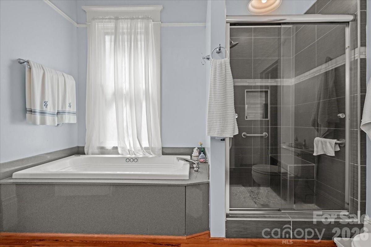 110 Huger Street Property Photo 15